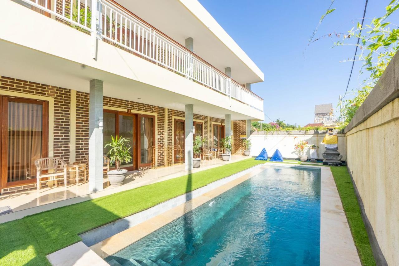 Na-Mi Guesthouse Canggu Esterno foto